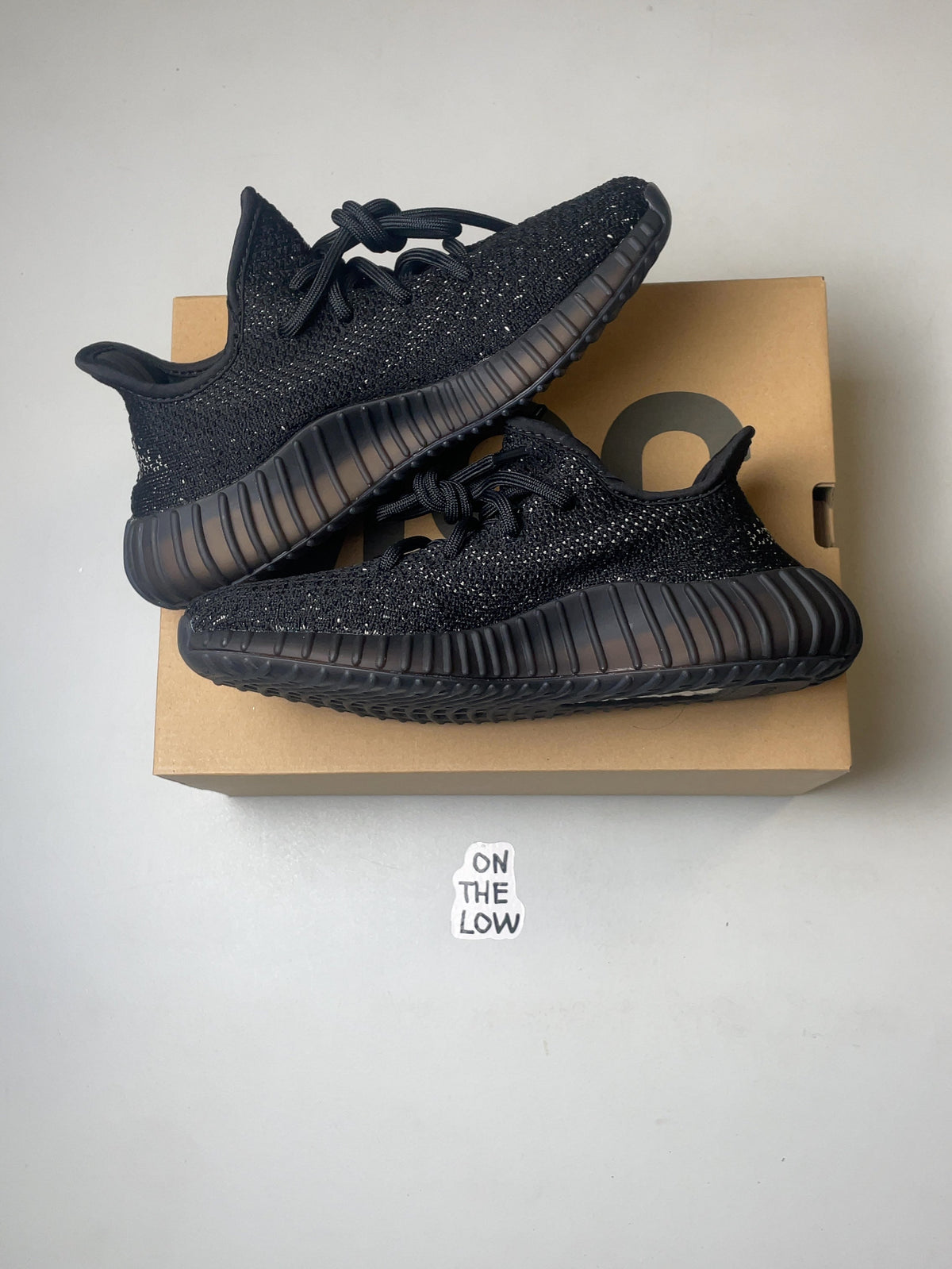 adidas Yeezy Boost 350 V2 Core Black White