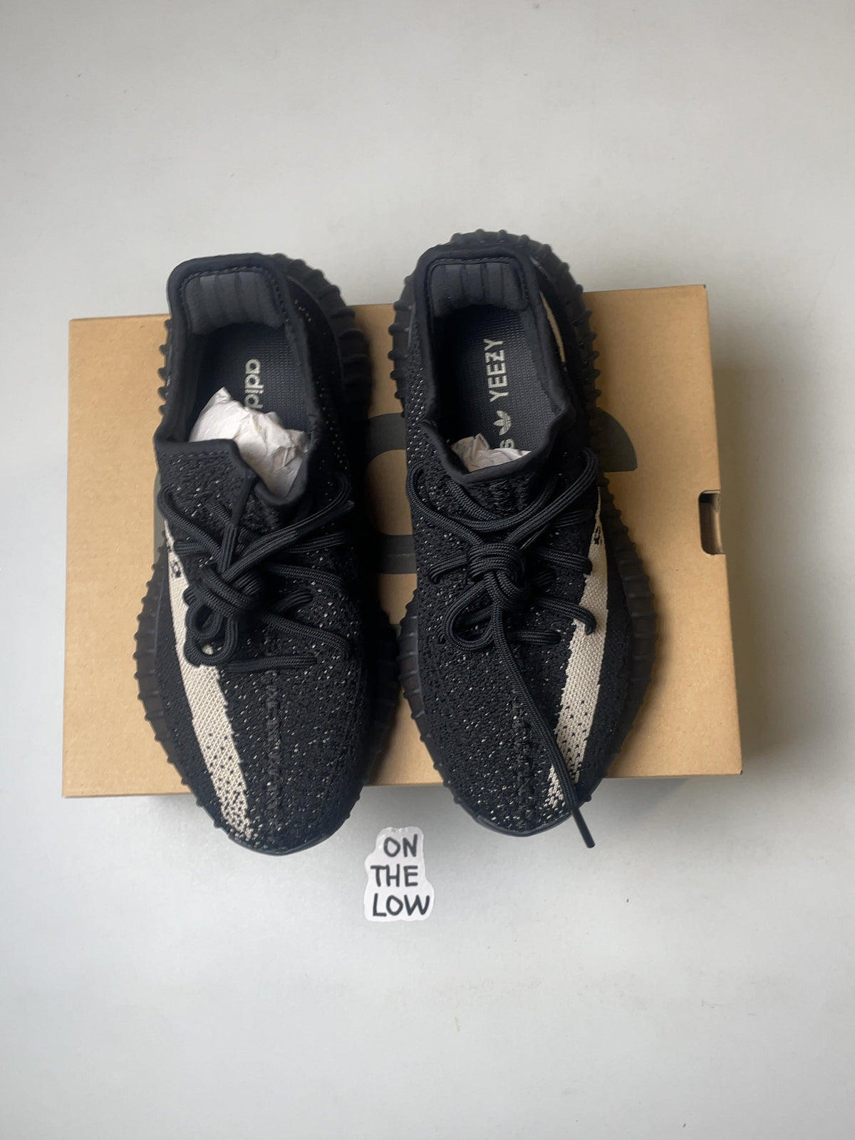 adidas Yeezy Boost 350 V2 Core Black White
