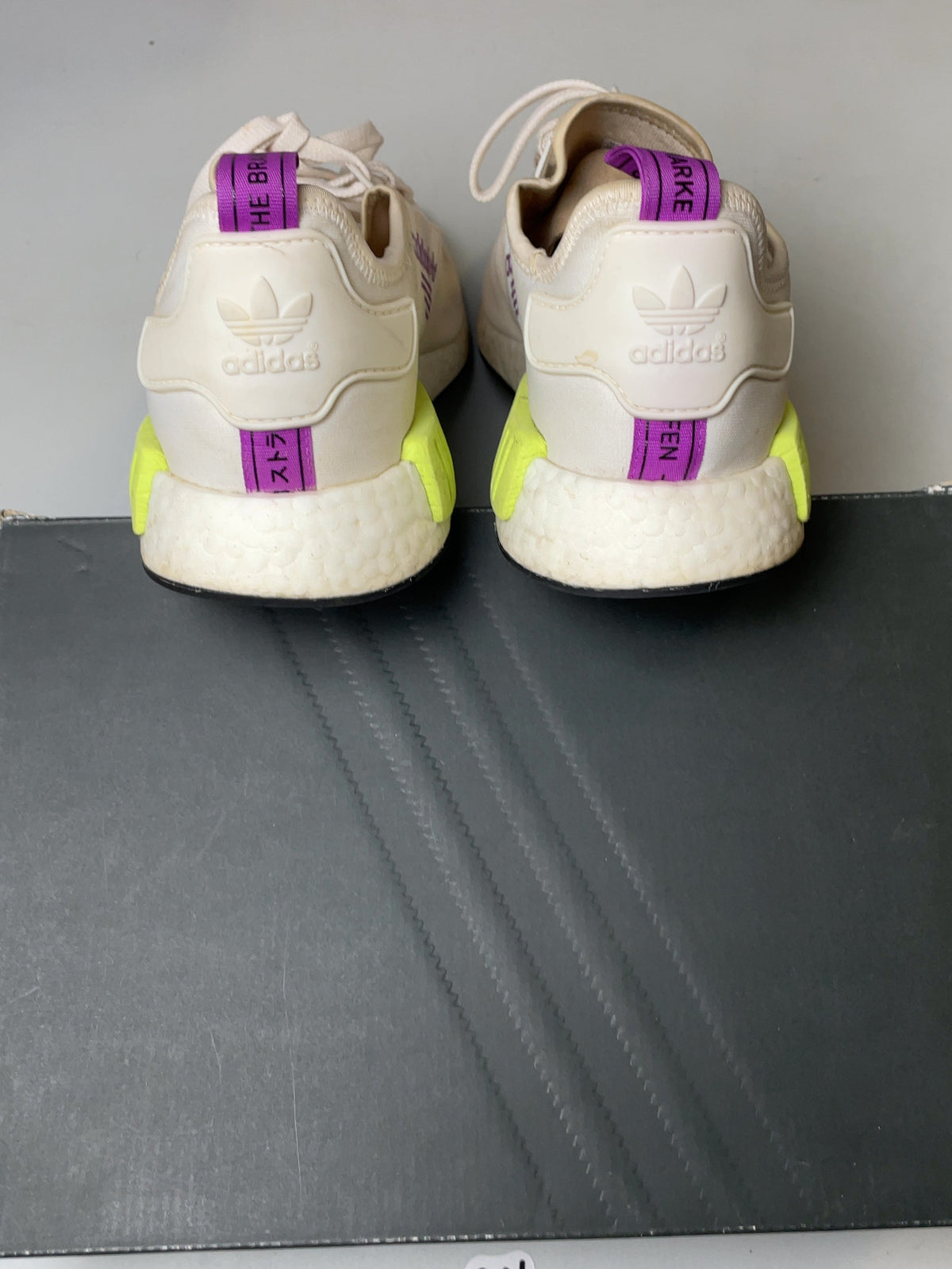 adidas NMD R1 Chalk White Semi Solar Yellow (USED)