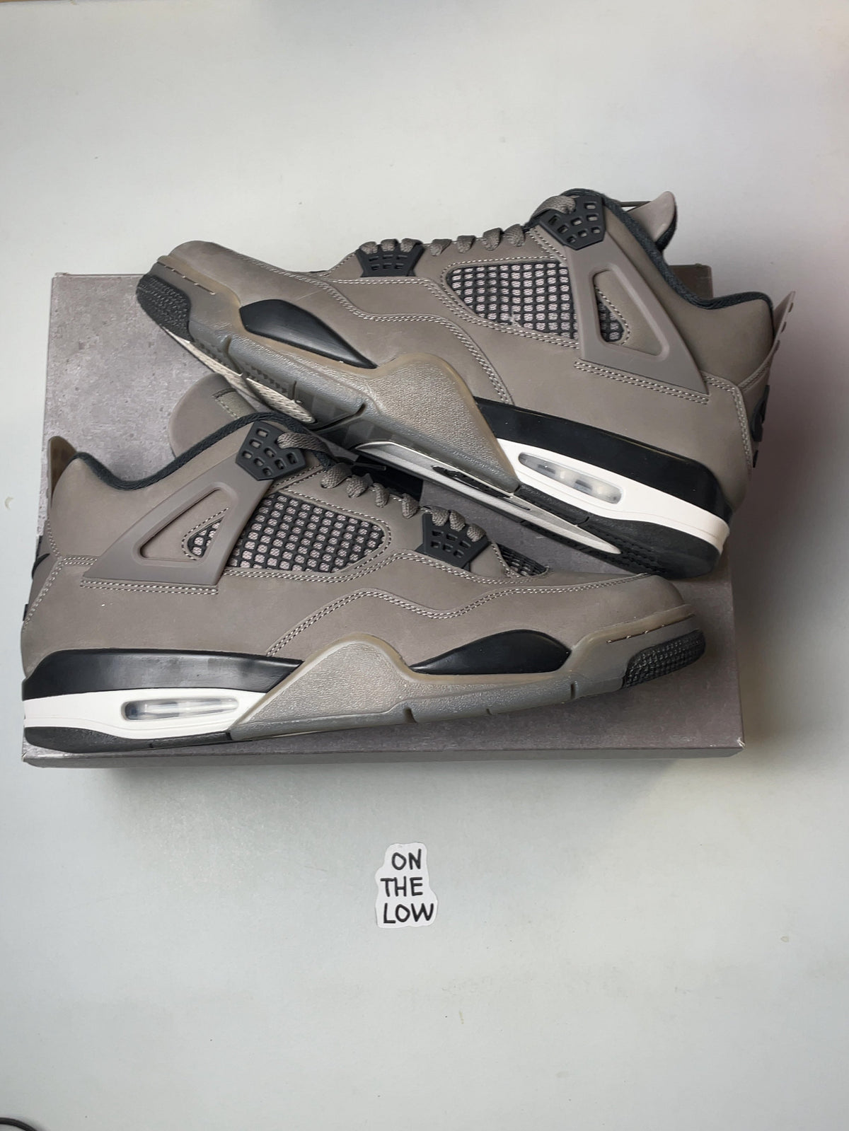 Jordan 4 Retro Cave Stone (USED)