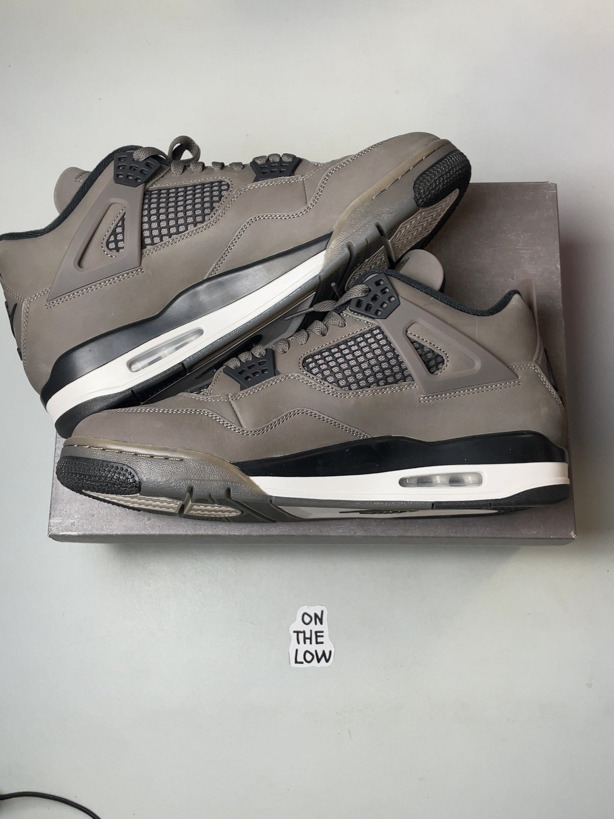 Jordan 4 Retro Cave Stone (USED)