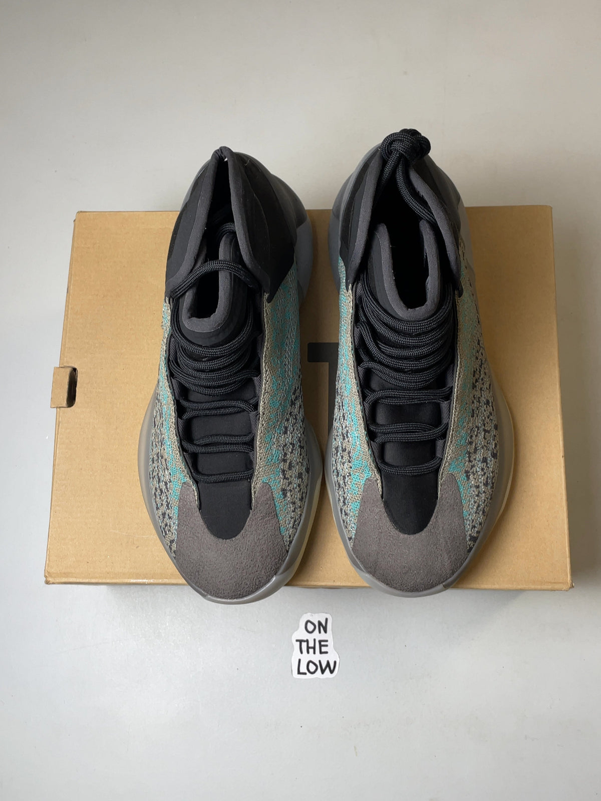adidas Yeezy QNTM Teal Blue (USED)