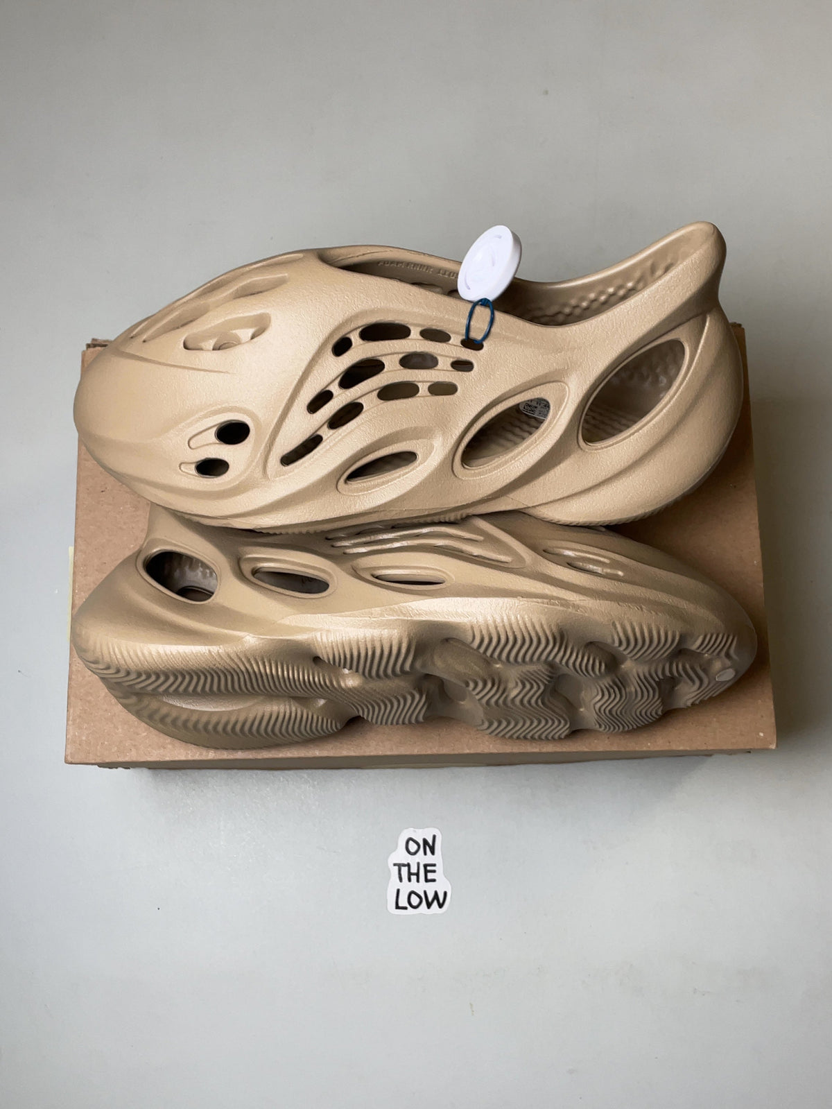 adidas Yeezy Foam RNNR Mist