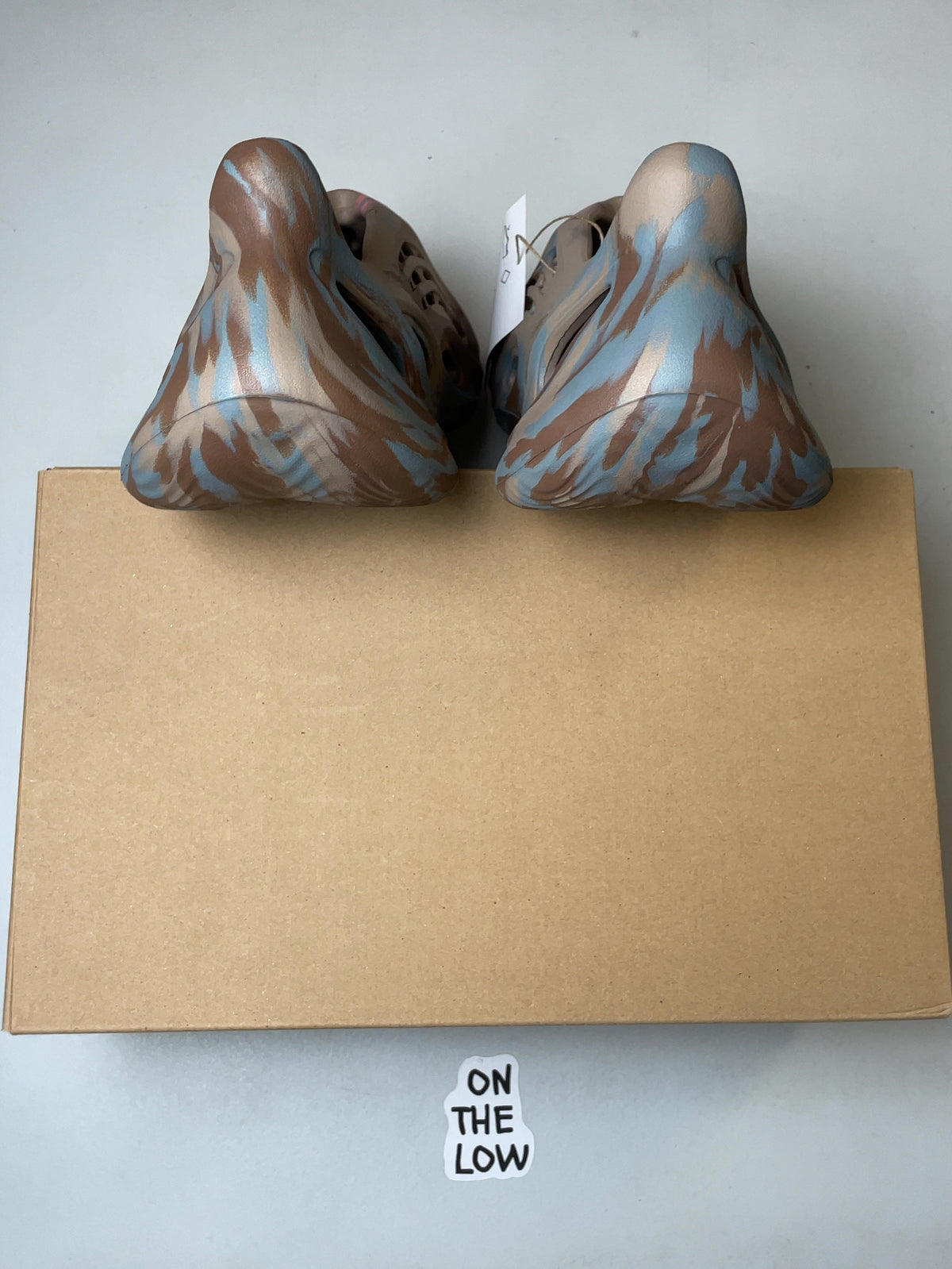adidas Yeezy Foam RNNR MX Sand Grey